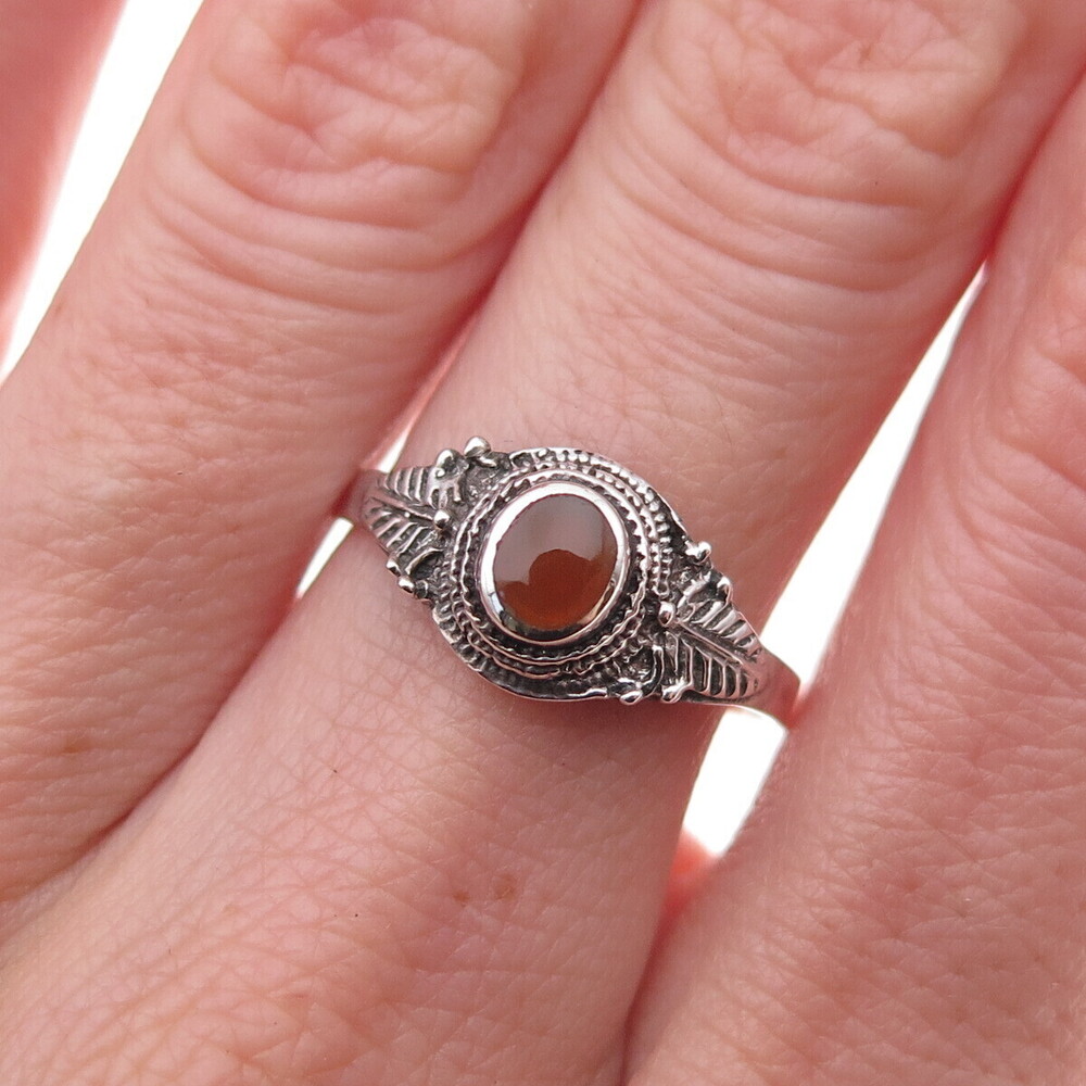 925 Sterling Silver Vintage Real Carnelian Floral Leaf Oxidized Ring Size 7.75